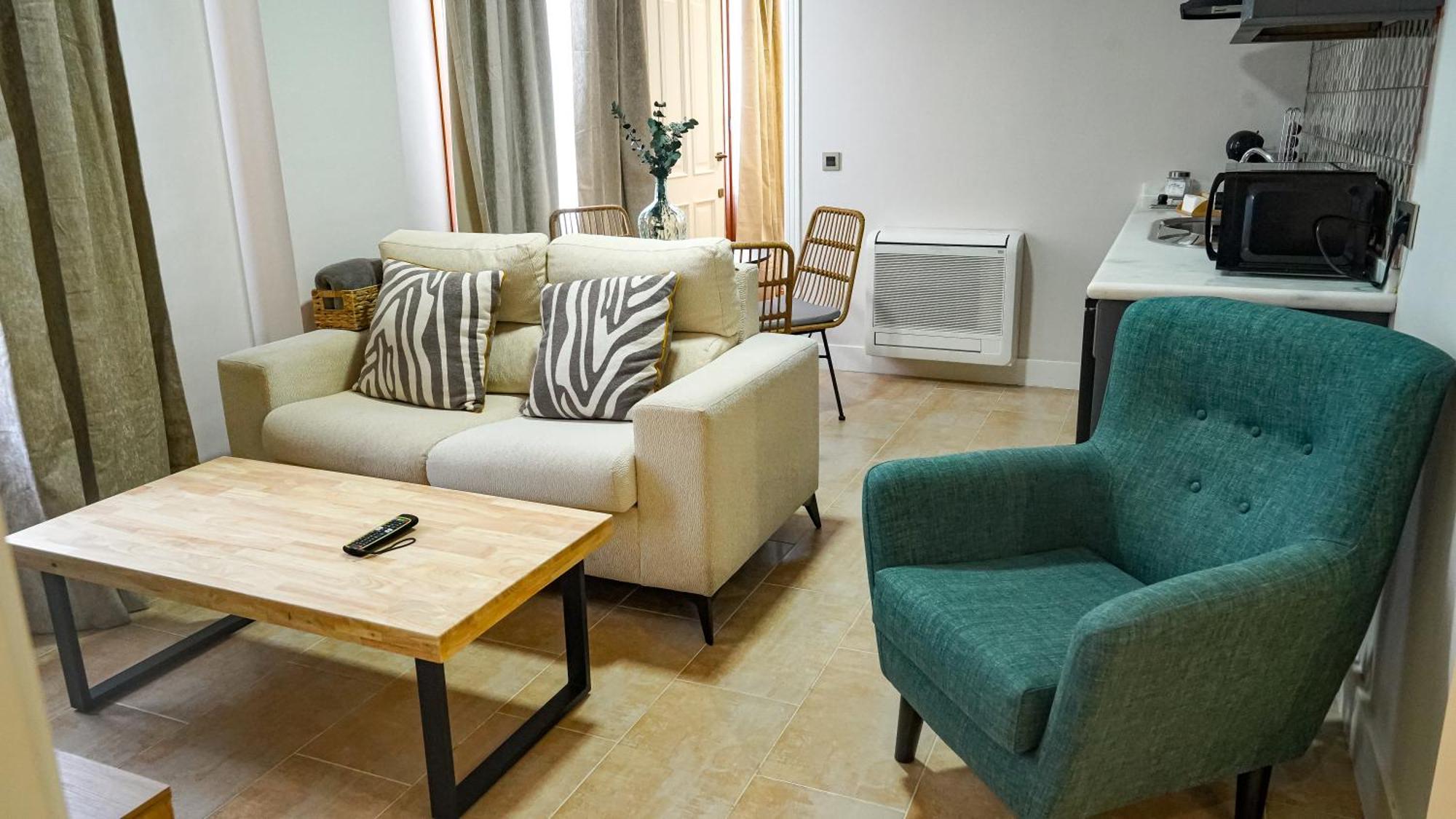 Apartamentos Puente Romano Suites Mérida Zewnętrze zdjęcie